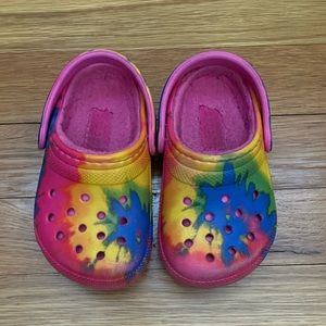 Crocs Used Classic Fur Lined Tie Dyed C 6